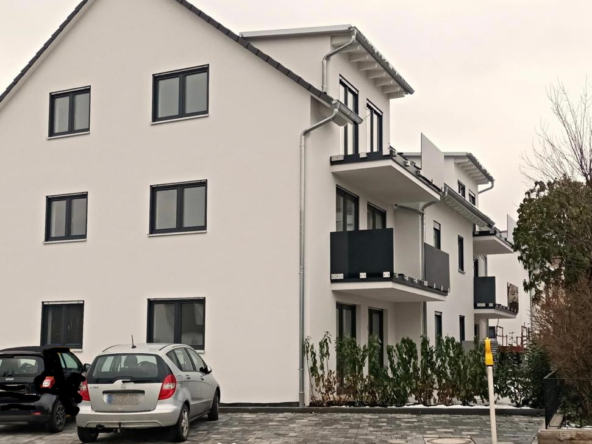 3,5 Zimmer Dachgeschoss Neubau-Wohnung in Frickenhausen zu verkaufen kaufen Immobilienmakler Rietek